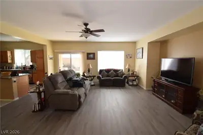 7013 Mercurio Avenue, Las Vegas, NV 89131 Living Room