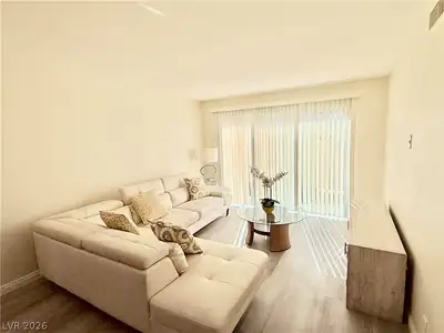 650 Oakmont Avenue 2109, Las Vegas, NV 89109 Living Room