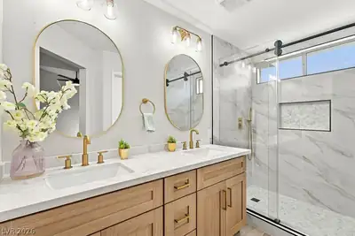 1650 Walingwood Drive, North Las Vegas, NV 89031 Bathroom