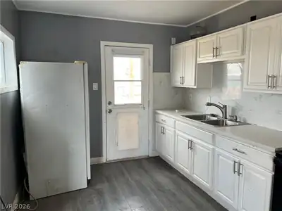 15 Washington Way, Henderson, NV 89015 Kitchen