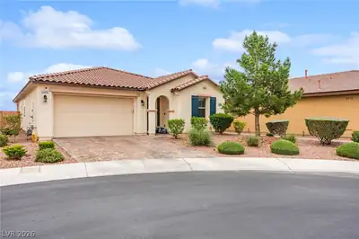 7148 Flora Lam Street, Las Vegas, NV 89166 