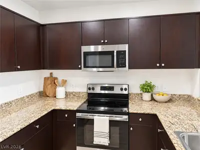 8255 South Las Vegas Boulevard 407, Las Vegas, NV 89123 Kitchen
