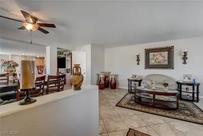 5901 Running Wind Court, Las Vegas, NV 89131 Living Room