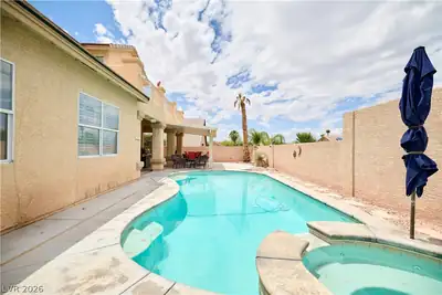 2526 Vintage Rose Avenue, Henderson, NV 89052 Pool