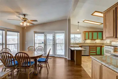 601 Mount Williamson Way, Boulder City, NV 89005 Dining Area
