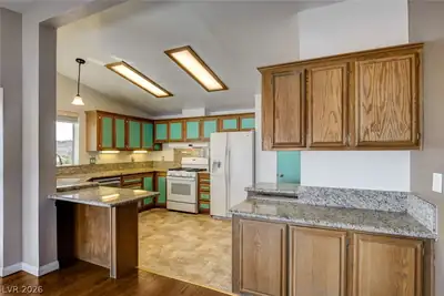 601 Mount Williamson Way, Boulder City, NV 89005 Kitchen