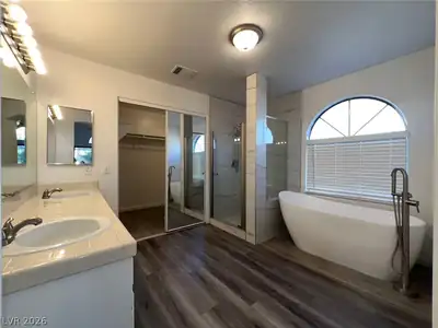 98 Trevor Drive, Henderson, NV 89074 Primary Bathroom