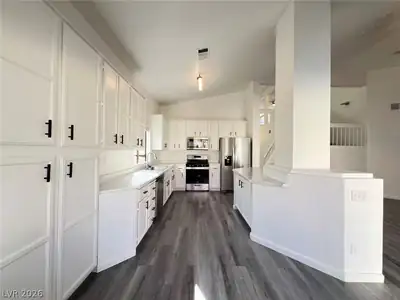 98 Trevor Drive, Henderson, NV 89074 Kitchen