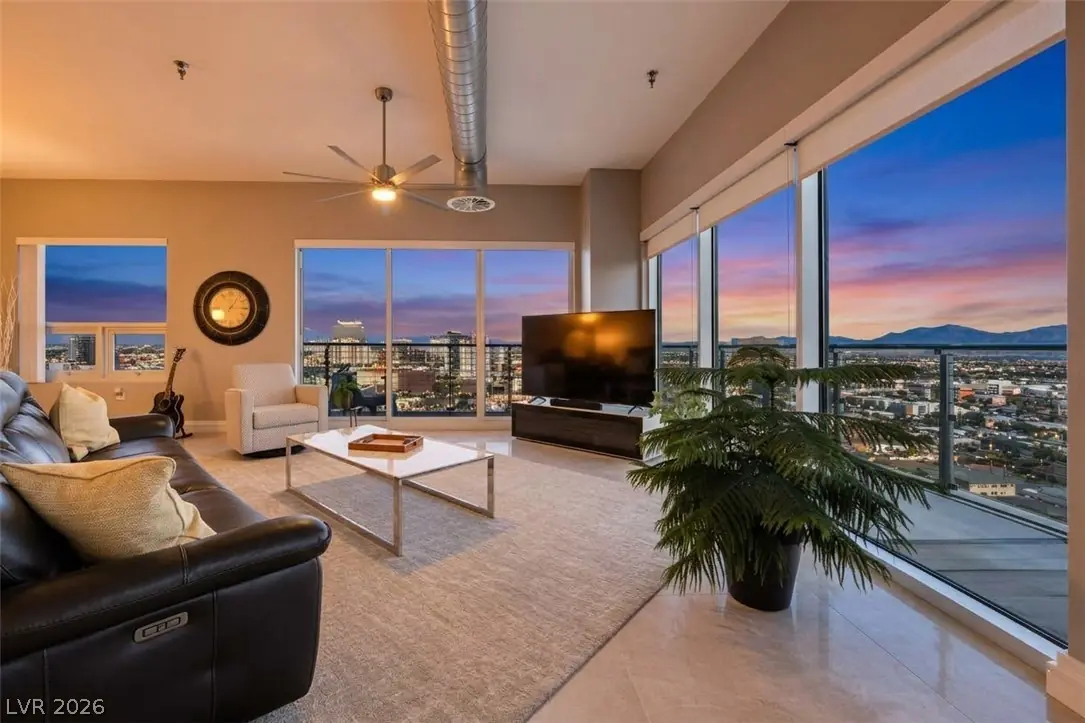 200 Hoover Avenue 1809, Las Vegas, NV 89101