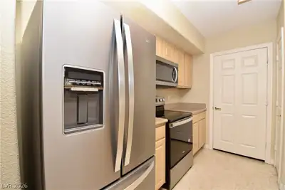 8000 West Badura Avenue 2192, Las Vegas, NV 89113 Kitchen