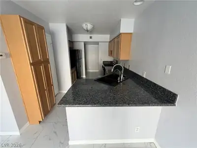 2832 Mill Point Drive, Henderson, NV 89074 Kitchen