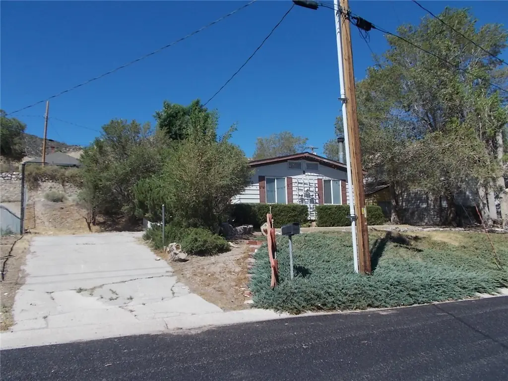 470 High Street, Ely, NV 89301