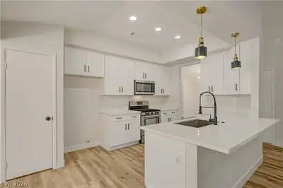 4618 Black Stallion Avenue, North Las Vegas, NV 89031 Kitchen
