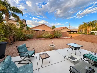4912 Shady Rim Court, Las Vegas, NV 89131 Yard