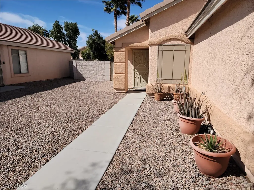 1086 Silver Creek Avenue, Las Vegas, NV 89183