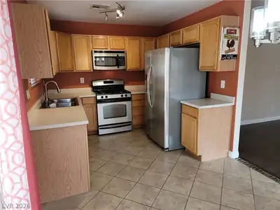 1086 Silver Creek Avenue, Las Vegas, NV 89183 