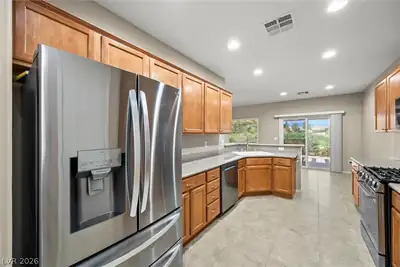 7725 Island Rail Drive, North Las Vegas, NV 89084 Kitchen