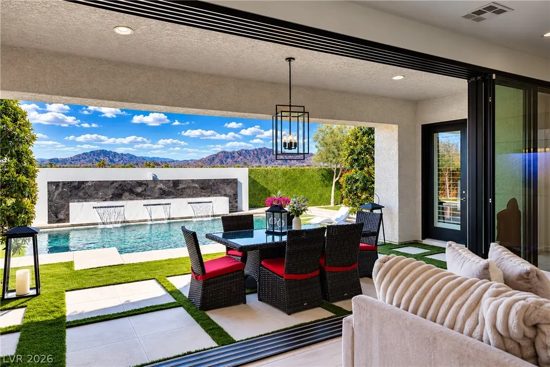 8755 Helena Avenue, Las Vegas, NV 89129