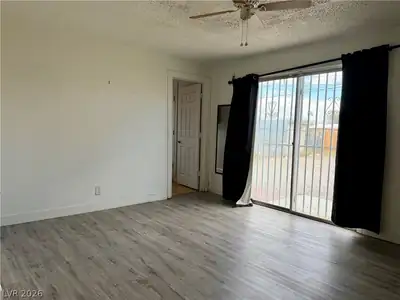 394 North 15th Street, Las Vegas, NV 89101 Living Room
