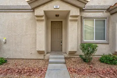 6097 Slow Bob Street 101, Henderson, NV 89011 