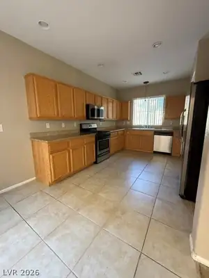 12073 Cardinal Climber Court, Las Vegas, NV 89138 Kitchen
