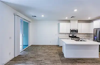 5730 Sky Pointe Drive 171, Las Vegas, NV 89130 Kitchen