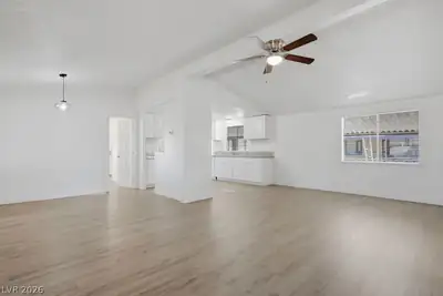 3300 Death Valley Drive, Las Vegas, NV 89122 Living Room