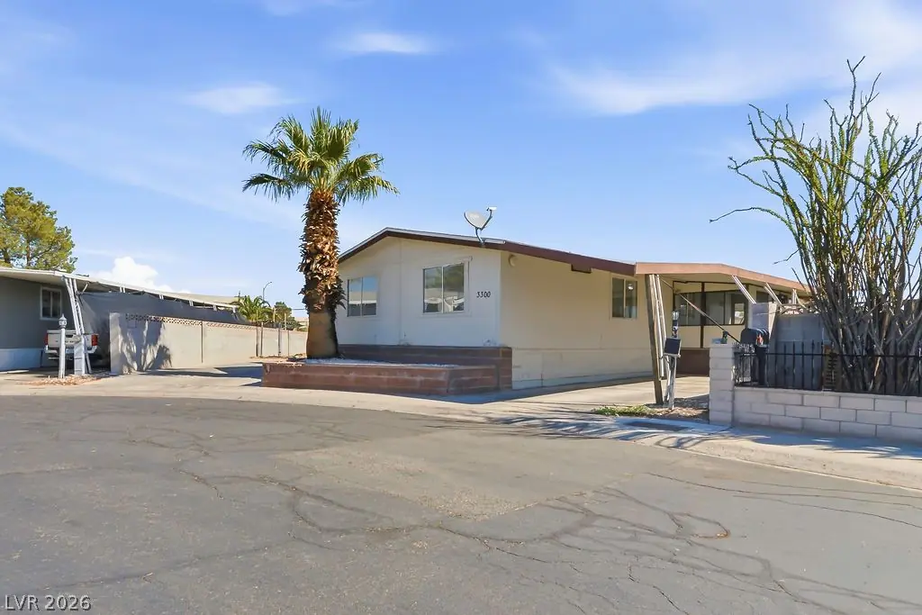 3300 Death Valley Drive, Las Vegas, NV 89122