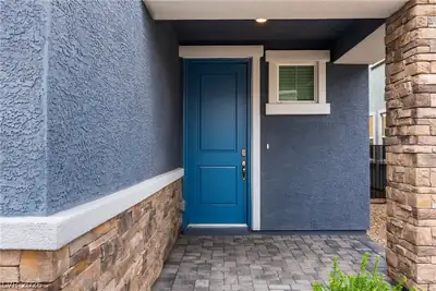 1025 Copper Robin Street, Henderson, NV 89011 Entry