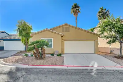 7809 Strong Water Court, Las Vegas, NV 89131 Front of Structure