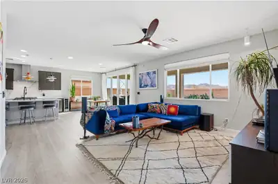 10163 Cotton Bayou Avenue, Las Vegas, NV 89178 Living Room