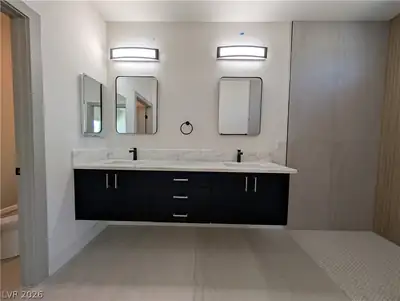 4670 Medicine Man, Pahrump, NV 89048 Primary Bathroom
