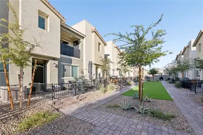 2641 April Green Court, North Las Vegas, NV 89086 Front of Structure