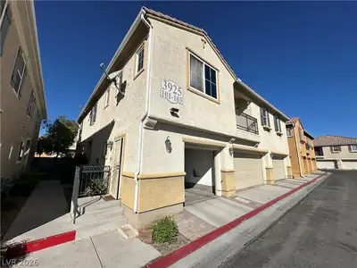 3925 Prescott Pines Street 101, Las Vegas