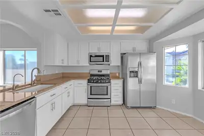 3216 Cristobal Way, Las Vegas, NV 89117 Kitchen