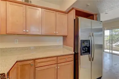 4400 South JONES Boulevard 3138, Las Vegas, NV 89103 Kitchen