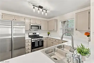 10150 Cedar Key Avenue 104, Las Vegas