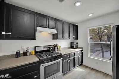 10343 Ednor Street, Las Vegas, NV 89183 Kitchen
