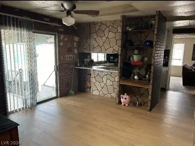 5495 Everglade Street, Las Vegas, NV 89142 