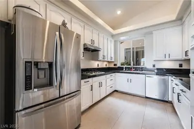 485 Indigo Springs Street, Henderson, NV 89014 Kitchen