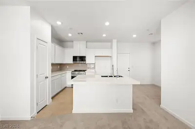 812 Atleigh Avenue, Henderson, NV 89011 Kitchen