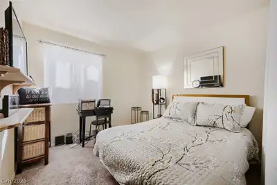 836 Grape Vine Avenue, Henderson, NV 89002 Bedroom
