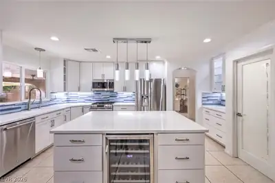 8251 Wild Diamond, Las Vegas, NV 89143 