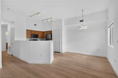 9303 Gilcrease Avenue 2179, Las Vegas, NV 89149 Dining Area