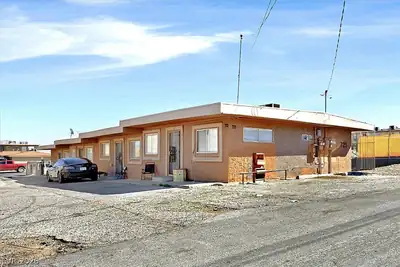 725 North 11th Street, Las Vegas, NV 89101 Front of Structure