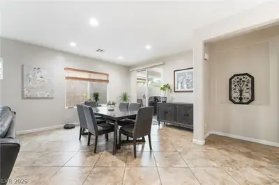 2572 Lockerbie Street, Henderson, NV 89044 Dining Area