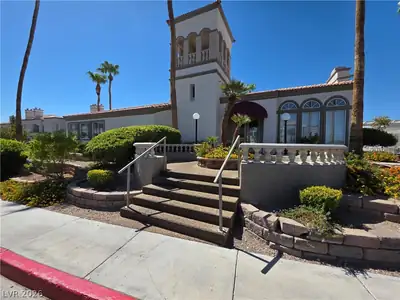 3150 Soft Breezes Drive 2166, Las Vegas