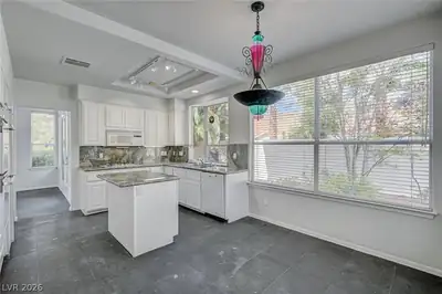 2832 Summer Lake Drive, Las Vegas, NV 89128 Kitchen
