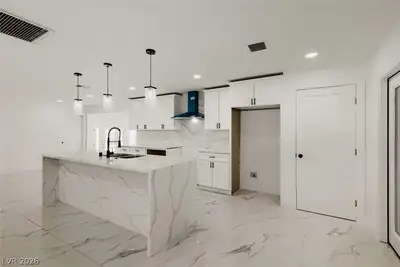 1227 San Gabriel Avenue, Henderson, NV 89002 Kitchen