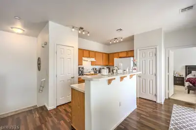 3916 Smokey Fog Avenue 1, North Las Vegas, NV 89081 Kitchen